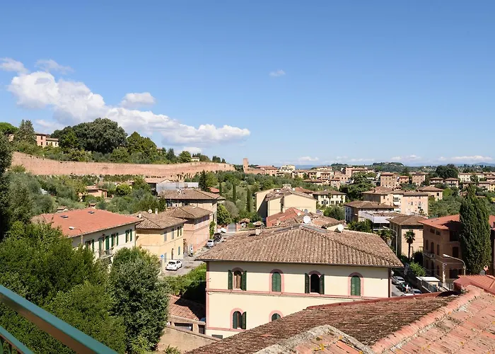 Marco Portannese Konukevi Siena